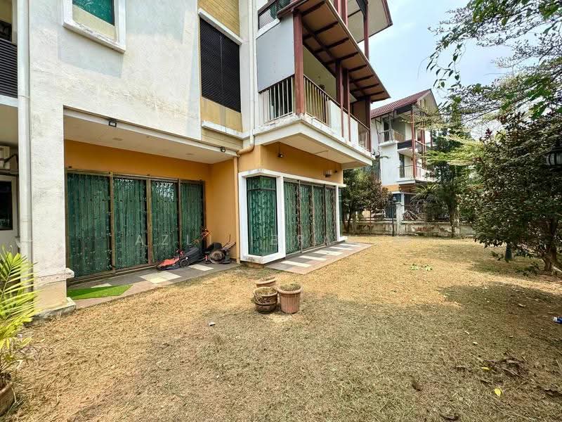 Rumah Berkembar untuk Dijual di Seksyen 6 (Bangi) - Azli Ibrahim - Exterior - PropertyGuru.com.my