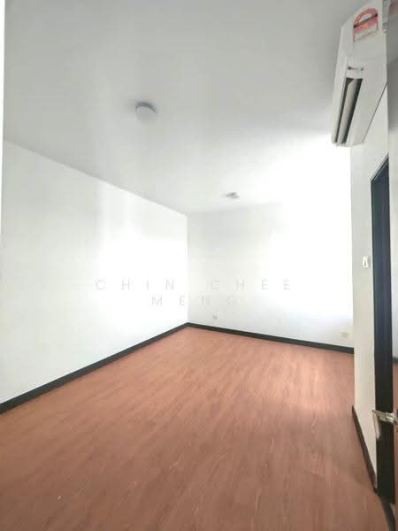 Service Residence for Sale at Symphony Tower (Menara Simfoni) - Chin Chee Meng - Interior - PropertyGuru.com.my