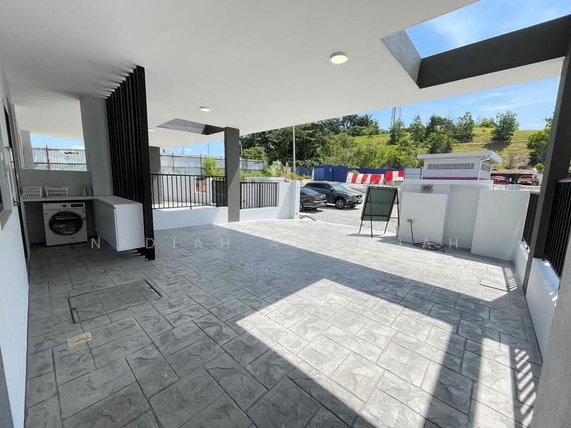 Rumah Teres untuk Dijual di Hulu Langat (Selangor) - Nadiah Abdullah - Exterior - PropertyGuru.com.my