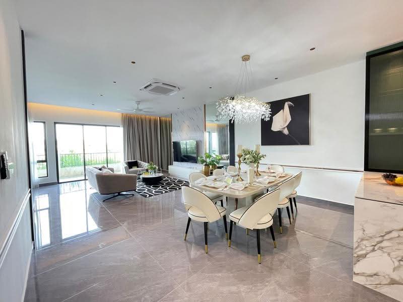 Rumah Teres untuk Dijual di Hulu Langat (Selangor) - Nadiah Abdullah - Living Room - PropertyGuru.com.my