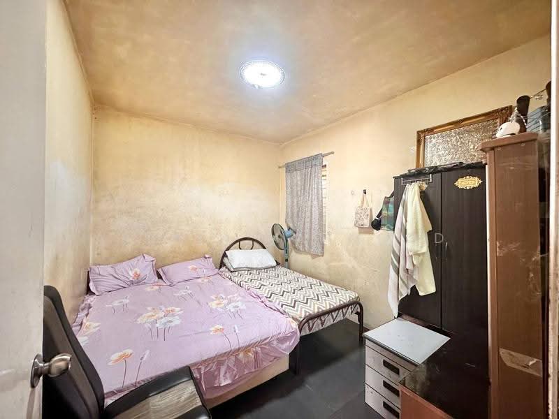 Apartment for Sale at Lakeview Apartments - Arbain Mahmood - Bedroom - PropertyGuru.com.my