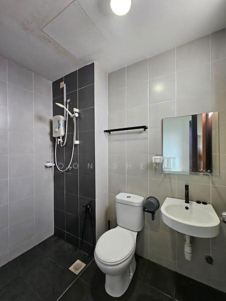 Service Residence for Sale at Ascotte Boulevard - Soon Sheng Law - Bathroom - PropertyGuru.com.my