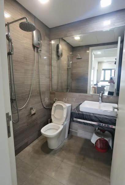 Service Residence for Sale at The Sentral Residences - Rony Yeo - Bathroom - PropertyGuru.com.my