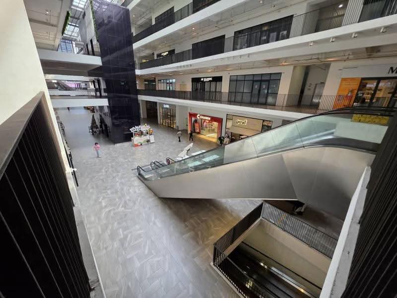 Retail Office for Sale in Kota Damansara (Selangor) - Isz Lynn - Interior - PropertyGuru.com.my