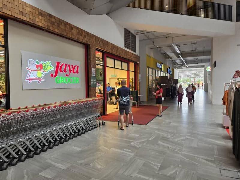 Retail Office for Sale in Kota Damansara (Selangor) - Isz Lynn - Exterior - PropertyGuru.com.my