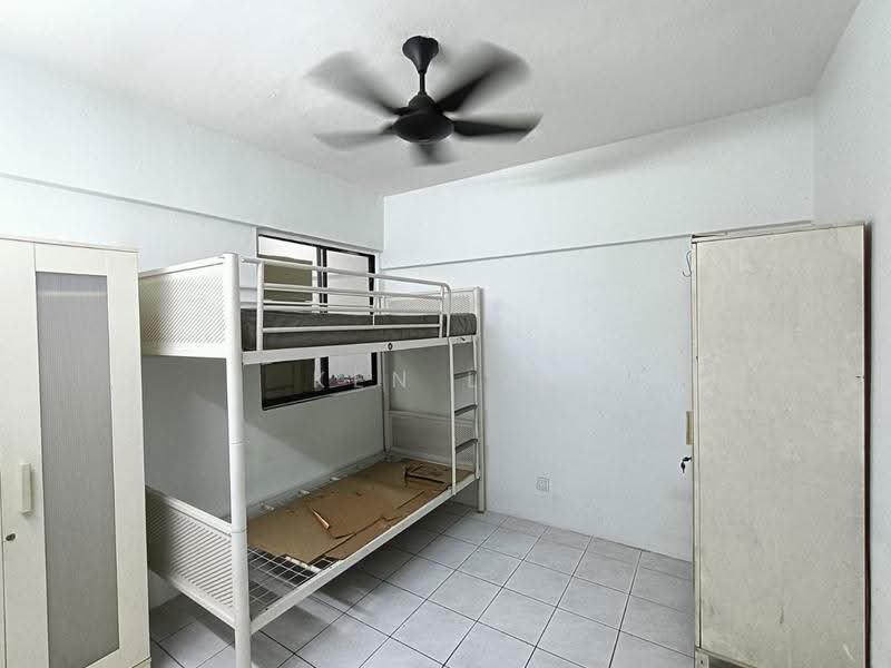 Pangsapuri untuk Disewa di Pangsapuri Perdana - Ken Lai - Bedroom - PropertyGuru.com.my