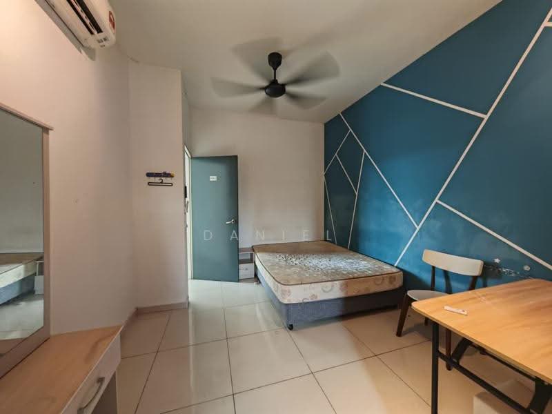 2-storey Terraced House for Sale in Taman Desa Tebrau (Tebrau) - Daniel Yong - Bedroom - PropertyGuru.com.my