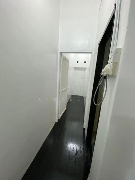Rumah Teres 2-Tingkat untuk Dijual di Kampung Syed (Pulau Tikus) - Xinnee . - Corridor - PropertyGuru.com.my