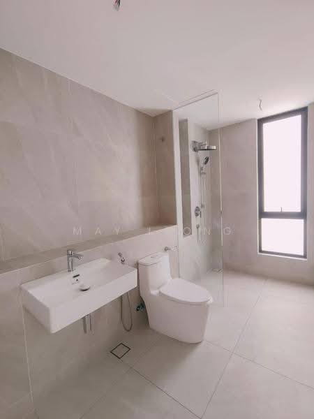 Rumah Teres 3-Tingkat untuk Dijual di Kwasa Damansara (Sungai Buloh) - May Leong - Bathroom - PropertyGuru.com.my
