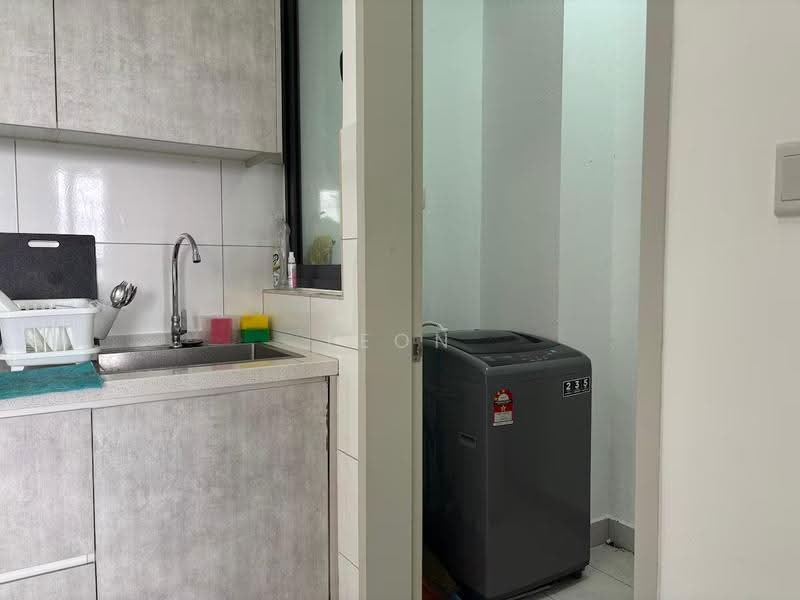 Kediaman Servis untuk Disewa di The Clio 2 Residences - Leon Kwan - Kitchen - PropertyGuru.com.my
