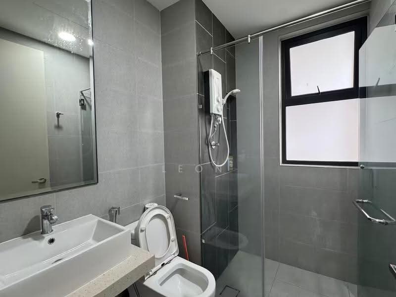 Kediaman Servis untuk Disewa di The Clio 2 Residences - Leon Kwan - Bathroom - PropertyGuru.com.my