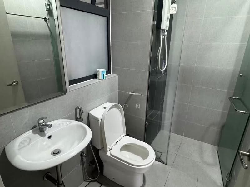 Kediaman Servis untuk Disewa di The Clio 2 Residences - Leon Kwan - Bathroom - PropertyGuru.com.my