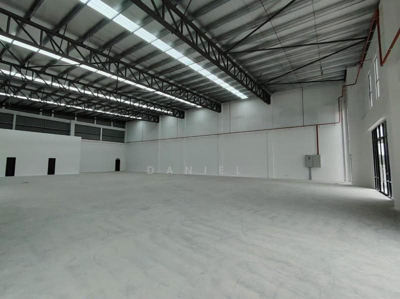 Factory for Rent in Eco Business Park 1 (Johor Bahru) - Daniel Yong - Interior - PropertyGuru.com.my