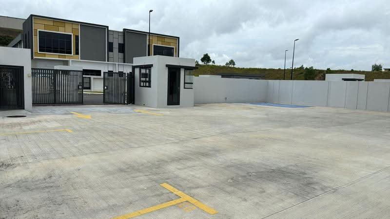 Semi-D Factory for Sale in Eco Business Park V (Puncak Alam) - Ryan Tan - Exterior - PropertyGuru.com.my