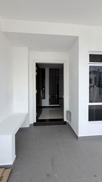 Rumah Kluster untuk Disewa di Sepang (Selangor) - Krystal Ho - Entrance - PropertyGuru.com.my