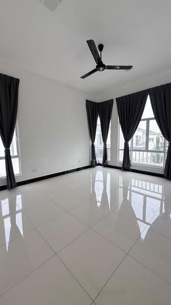 Rumah Kluster untuk Disewa di Sepang (Selangor) - Krystal Ho - Living Room - PropertyGuru.com.my