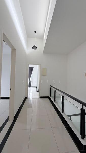 Rumah Kluster untuk Disewa di Sepang (Selangor) - Krystal Ho - Corridor - PropertyGuru.com.my