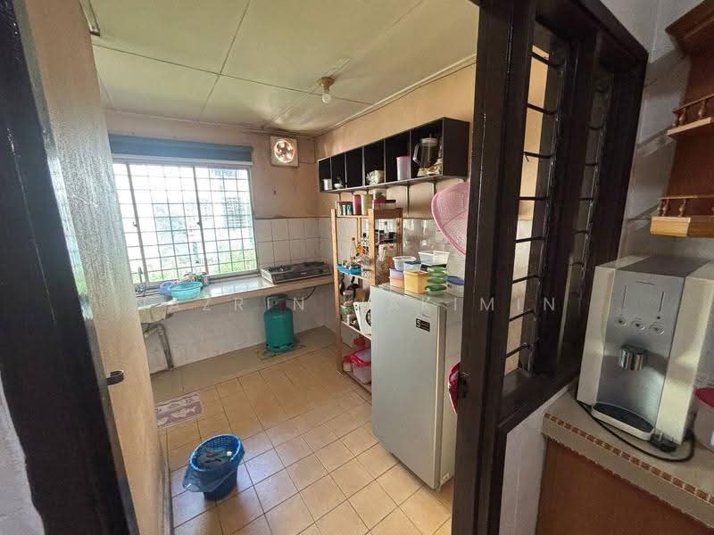 Bungalow House untuk Dijual di Sungai Buloh (Selangor) - Nazrin Hakimin - PropertyGuru.com.my