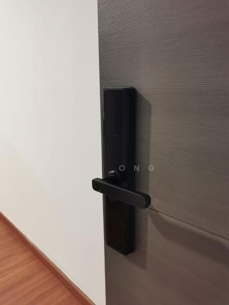 Kediaman Servis untuk Disewa di Akasa - Jey Ong - Entrance - PropertyGuru.com.my