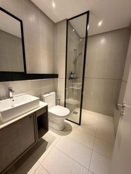 Service Residence for Rent at Millerz Square Serviced Residence - Lawrence Law - Bathroom - PropertyGuru.com.my