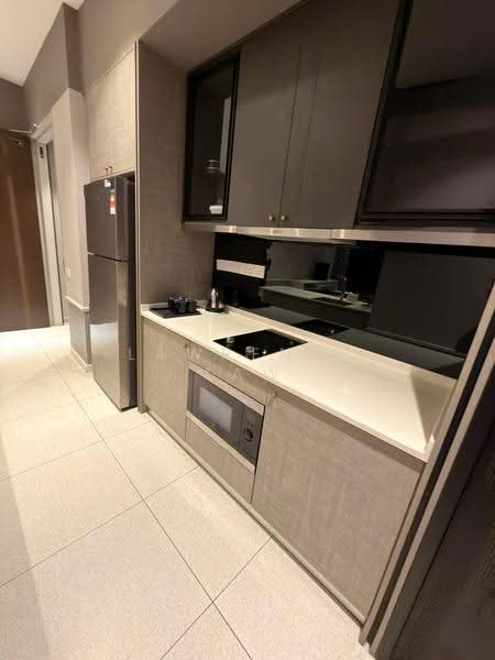 Service Residence for Rent at Millerz Square Serviced Residence - Lawrence Law - Kitchen - PropertyGuru.com.my
