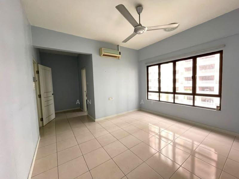 Kondominium untuk Dijual di Casa Kiara - Andy Yap - Living Room - PropertyGuru.com.my