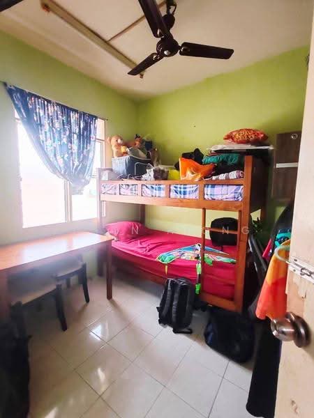Apartment for Sale at Sri Awana Townhouse - Anson Hiong - Bedroom - PropertyGuru.com.my
