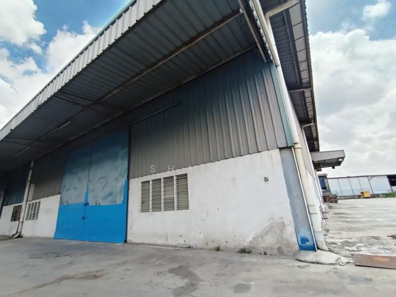 Kilang untuk Disewa di Kampung Baru Sungai Buloh (Sungai Buloh) - Shawn Ho - Exterior - PropertyGuru.com.my