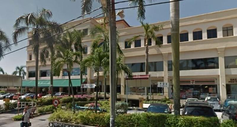 2-storey Terraced House for Sale in Bandar Utama (Selangor) - Carol White - Exterior - PropertyGuru.com.my