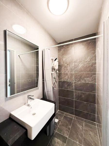 Kondominium untuk Disewa di Lucerne Residences - Bosco Teoh - Bathroom - PropertyGuru.com.my