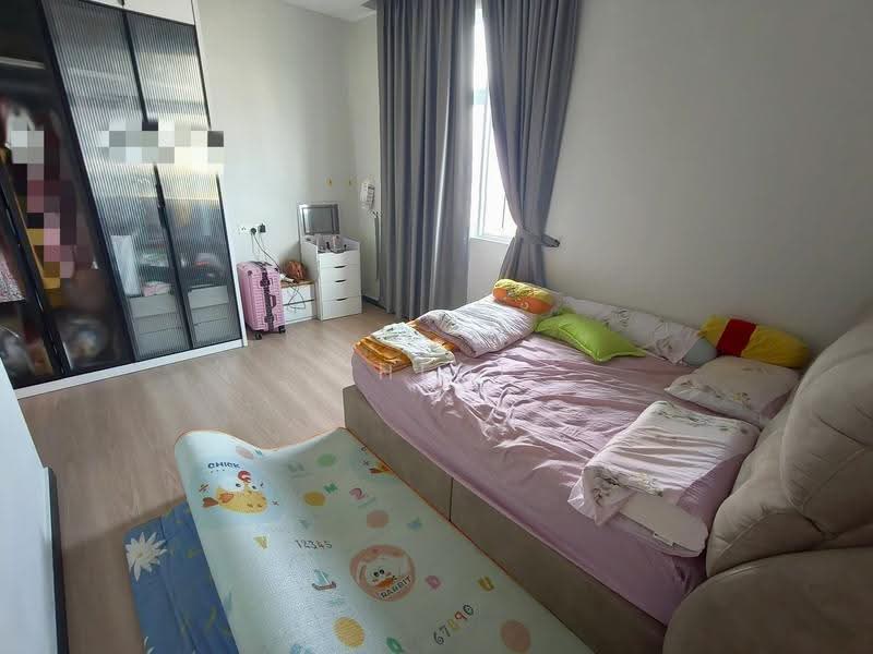 Kondominium untuk Dijual di The Sky @ Tripark - Chloe Ang - Bedroom - PropertyGuru.com.my