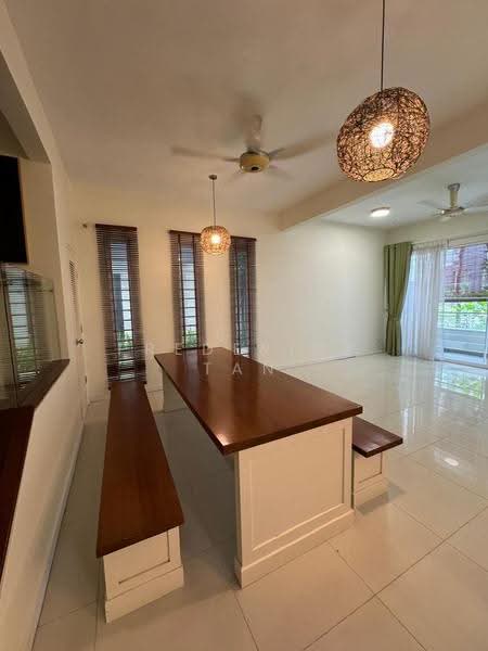 Rumah Bandar untuk Disewa di Petaling Jaya (Selangor) - Frederick Tan - Dining Room - PropertyGuru.com.my