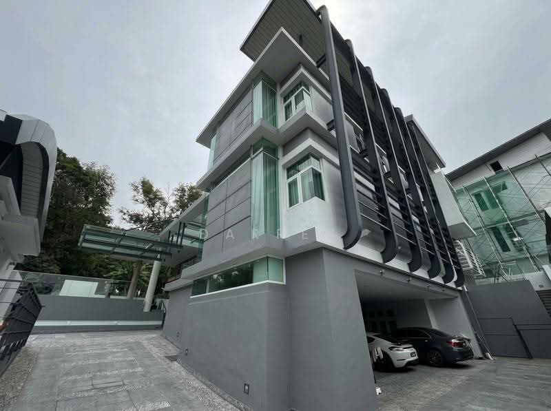 Bungalow House for Rent in Country Heights Damansara (Kuala Lumpur) - Darren Leong - PropertyGuru.com.my