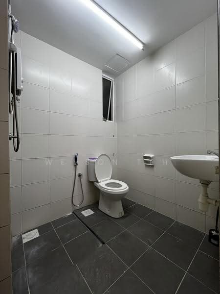 Kondominium untuk Dijual di Mahsuri Square - Welson Teh - Bathroom - PropertyGuru.com.my