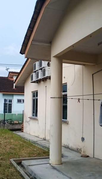 Rumah Teres 1-Tingkat untuk Dijual di Taman Nusa Bestari (Iskandar Puteri (Nusajaya)) - Ee Fong Toh - Exterior - PropertyGuru.com.my