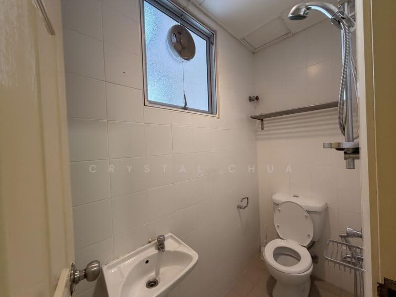 3-storey Terraced House for Rent in Adora (Desa Parkcity) - Crystal Chua - Bathroom - PropertyGuru.com.my