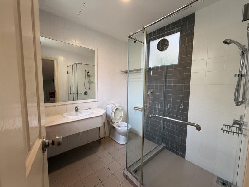 3-storey Terraced House for Rent in Adora (Desa Parkcity) - Crystal Chua - Shared Bathroom - PropertyGuru.com.my