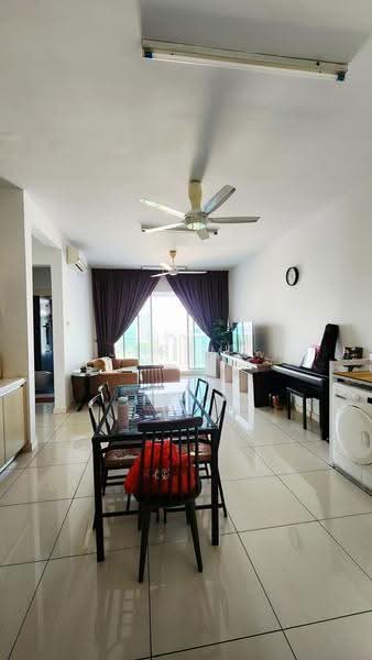 Pangsapuri untuk Dijual di Epic Residence - Jeremy Goh - Living Room - PropertyGuru.com.my