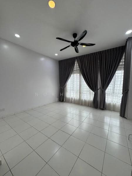 2-storey Terraced House for Rent in Puncak Alam (Selangor) - Norhafiz Bin Mohd Nor - Living Room - PropertyGuru.com.my