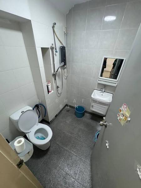2-storey Terraced House for Rent in Puncak Alam (Selangor) - Norhafiz Bin Mohd Nor - Bathroom - PropertyGuru.com.my