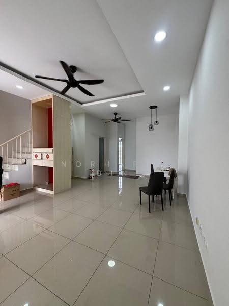2-storey Terraced House for Rent in Puncak Alam (Selangor) - Norhafiz Bin Mohd Nor - Living Room - PropertyGuru.com.my