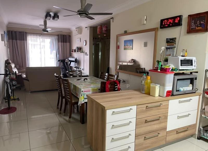 Kondominium untuk Dijual di One Damansara - Eva Yap - Living Room - PropertyGuru.com.my