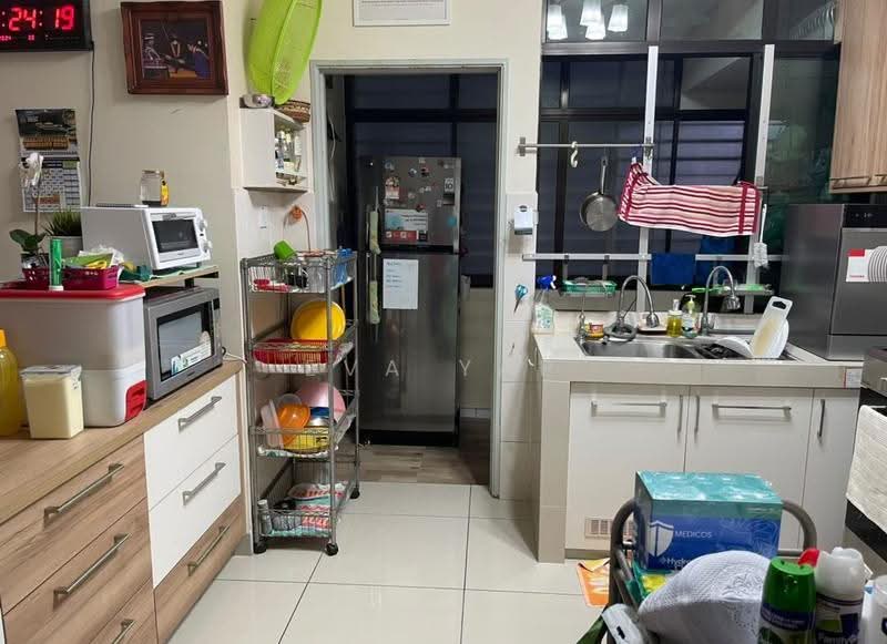 Kondominium untuk Dijual di One Damansara - Eva Yap - Kitchen - PropertyGuru.com.my