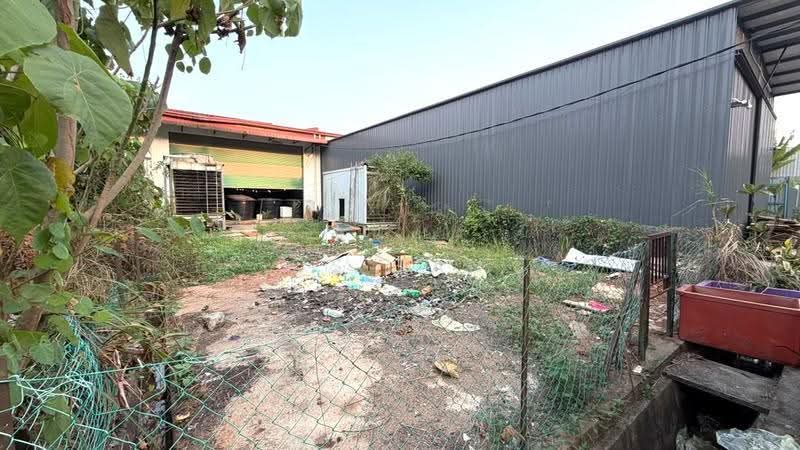 Terrace Factory for Sale in Segamat (Johor) - CS Tan - Exterior - PropertyGuru.com.my