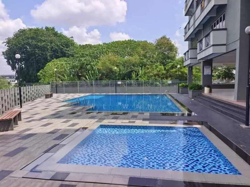 Pangsapuri untuk Dijual di Mutiara Serdang (Turf View) - WL Wan - Exterior - PropertyGuru.com.my