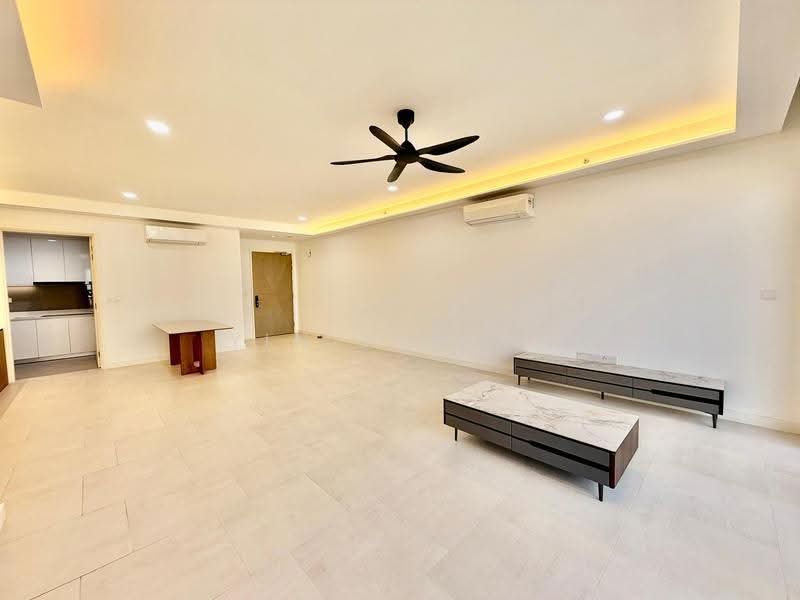 Kediaman Servis untuk Disewa di Jendela Residences - Yin Peng . - Living Room - PropertyGuru.com.my