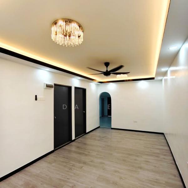 Rumah Teres 1-Tingkat untuk Dijual di Ulu Tiram (Johor) - Daniel Yong - Living Room - PropertyGuru.com.my