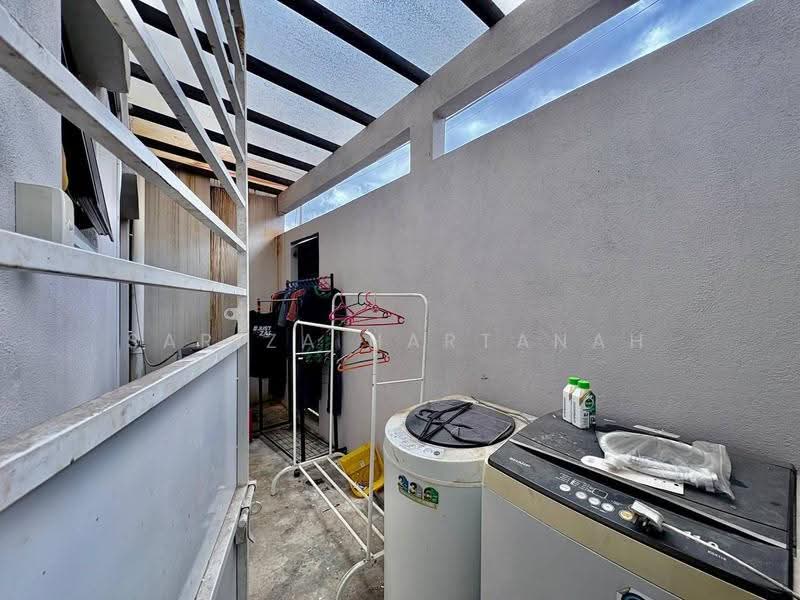 2-storey Terraced House for Sale in Shah Alam (Selangor) - Sariza Hartanah - Exterior - PropertyGuru.com.my