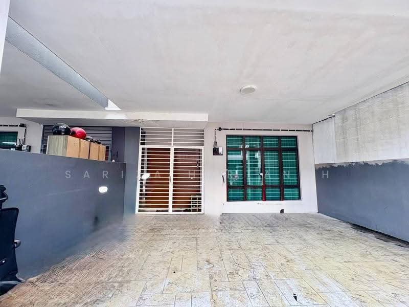 2-storey Terraced House for Sale in Shah Alam (Selangor) - Sariza Hartanah - Exterior - PropertyGuru.com.my