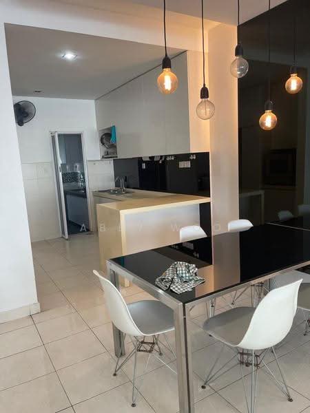 Rumah Teres 2-Tingkat untuk Disewa di Bandar Bukit Raja (Klang) - Abby Woo - Kitchen - PropertyGuru.com.my